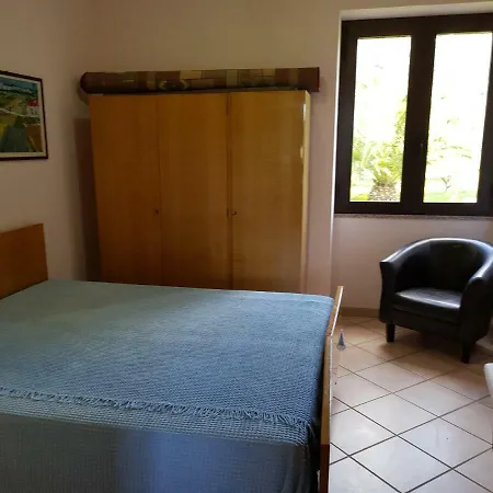 Carmen Apartment *