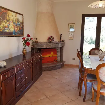 Carmen Apartment